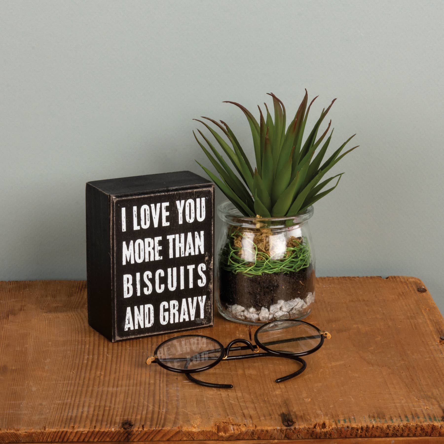 Biscuits Box Sign